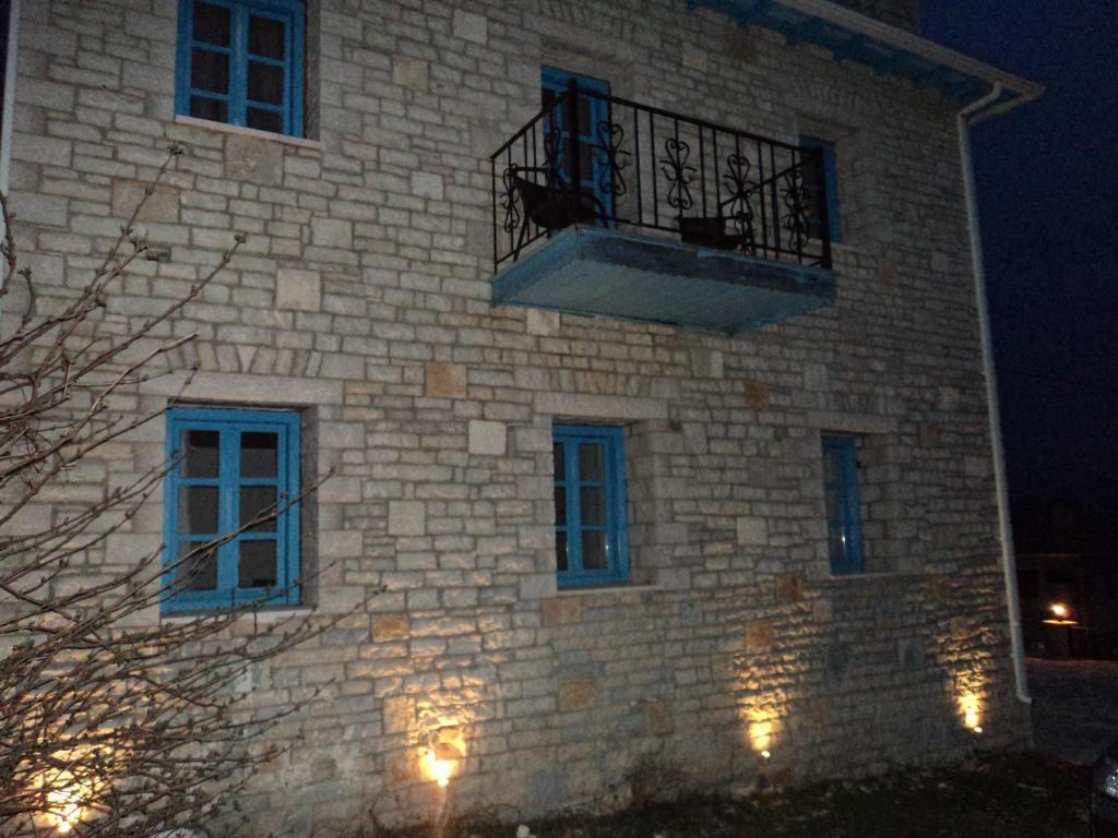 Hotel Ladias Монодендри Екстериор снимка